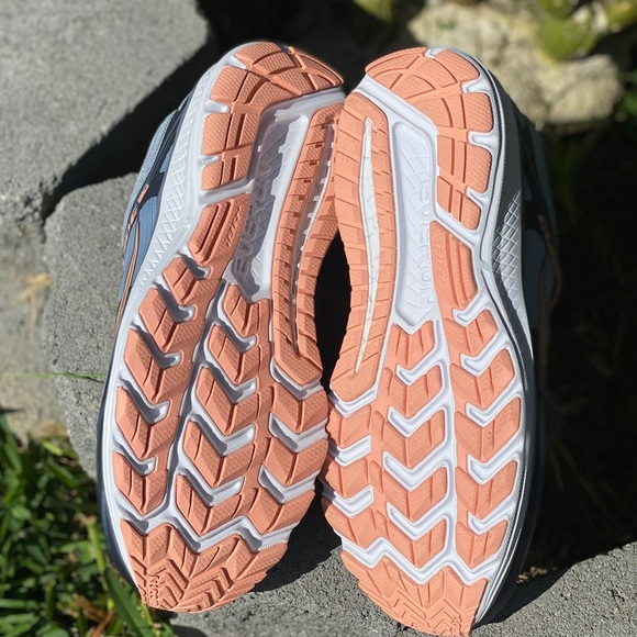 New Saucony Guide Iso Sla/Pea Ardoise Peache - Picture 7 of 8